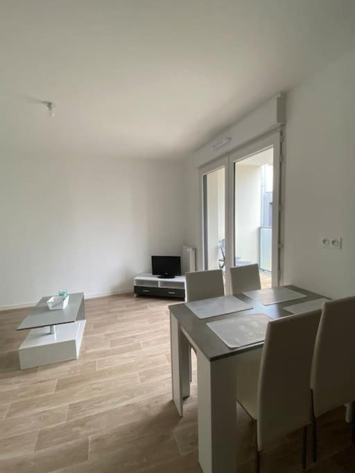 Appartement Aux Portes De Vannes Сене Экстерьер фото